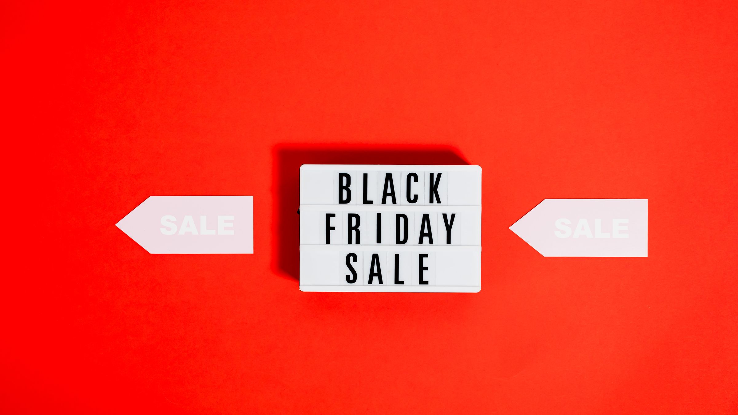 Black Friday sale sign on a red background